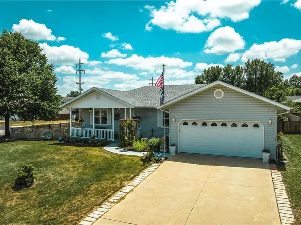 1304 Linda Cir, Lebanon, MO 65536
