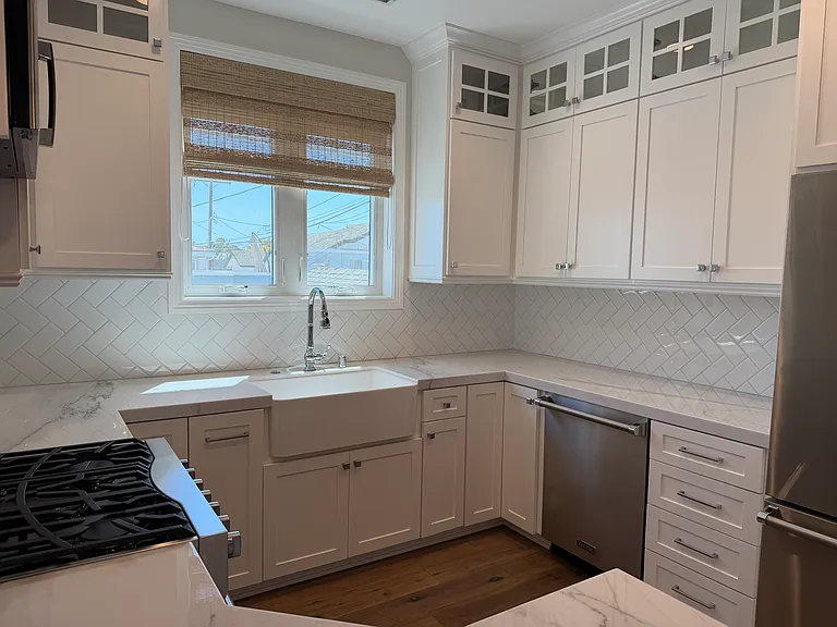 613 Iris Ave #1/2 — Photo 34