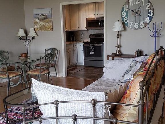 5th image of 1401 Pennsylvania Ave APT 1409