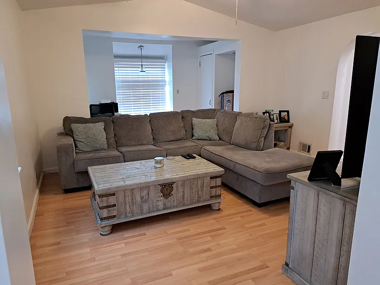 119 Prospect Pl — Photo 8