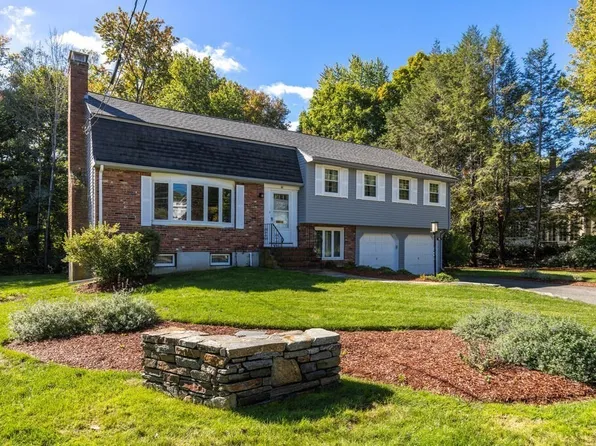 56 Coolidge Ave, Lexington, MA 02420