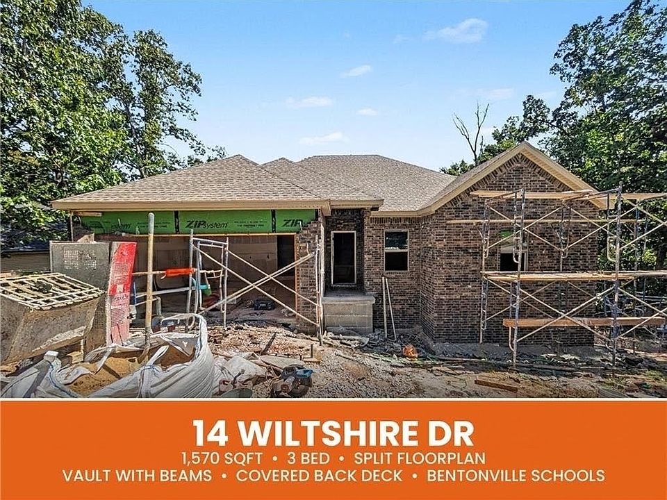 1st image of 14 Wiltshire Dr