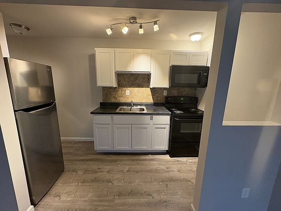 2nd image of 3392 High Ridge Blvd APT 2