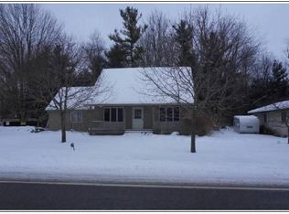 119 Peck Rd, Croswell, MI 48422