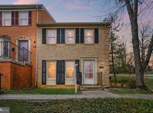2201 McLean Park Rd, Falls Church, VA 22043