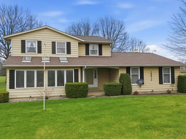 18832 Amstutz Rd, Auburn, IN 46706