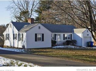 15 Briarwood Rd, West Hartford, CT 06107