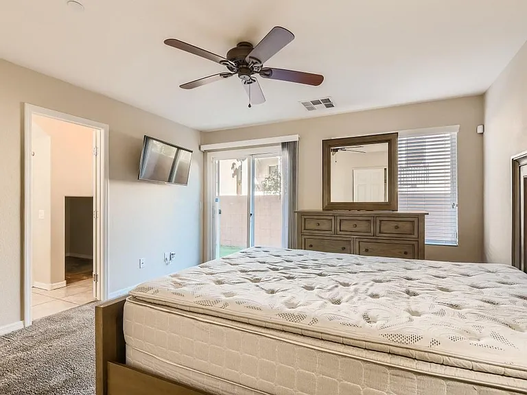 1525 Spiced Wine Ave #24102 — Photo 5