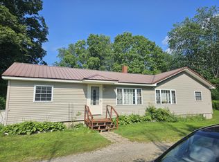 657 Mohawk Rd, Lincoln, ME 04457