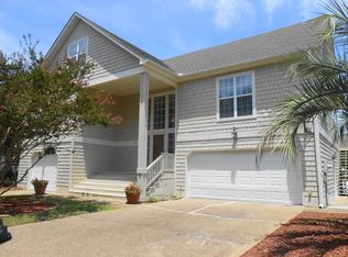 907 Radnor Rd, Wilmington, NC 28409