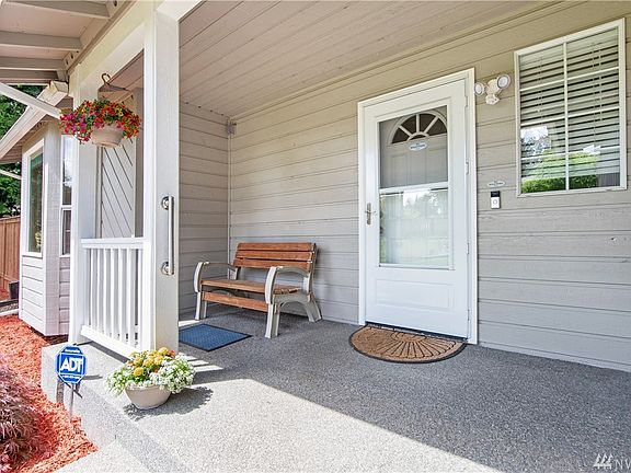 2nd image of 18206 84th St E
