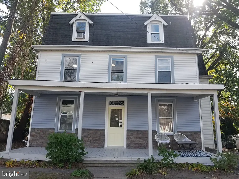 212 Warren St #3 — Photo 18
