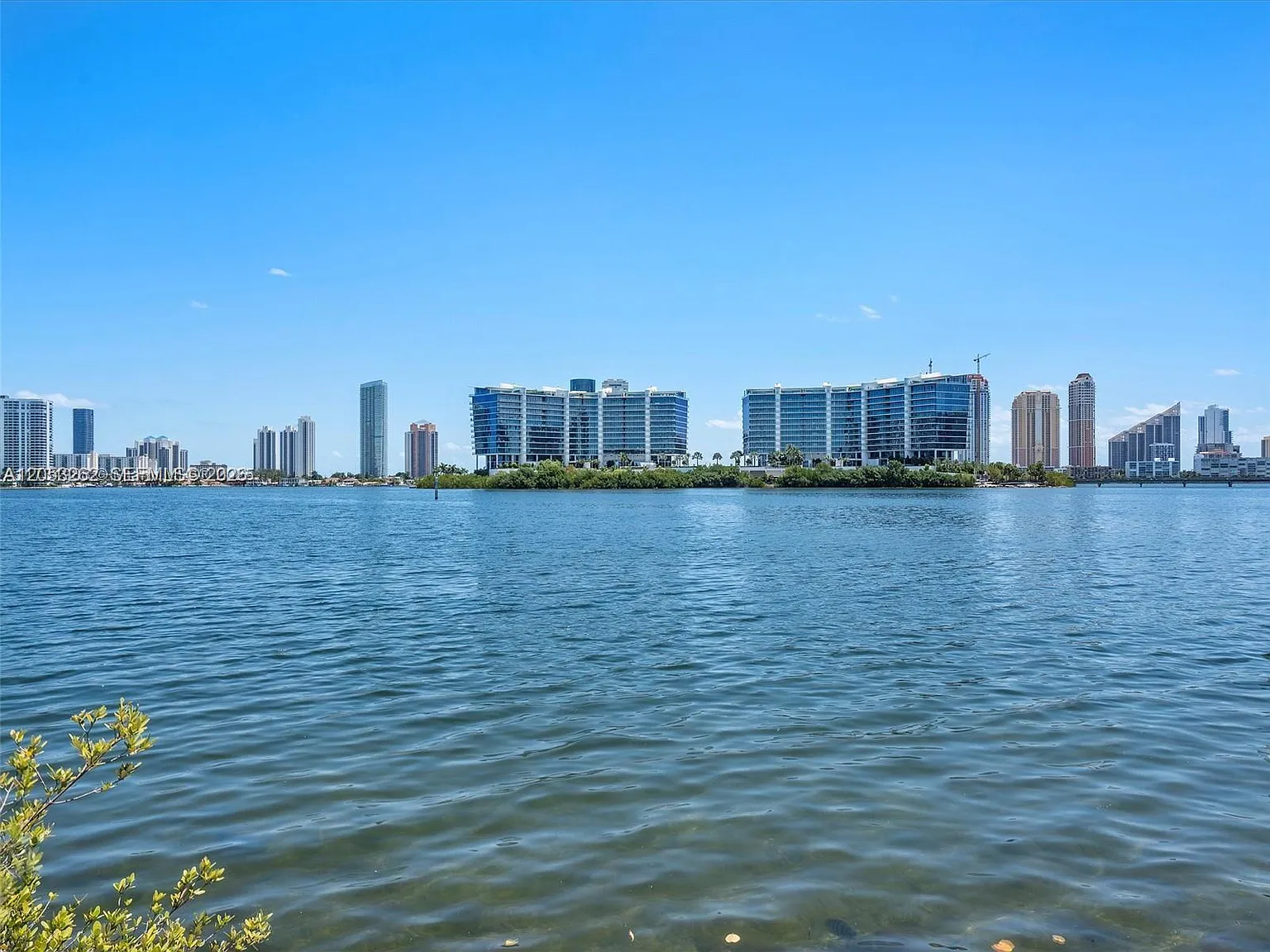 Village By The Bay Condo — Photo 2
