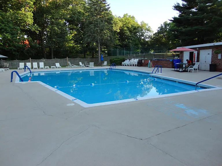 Complex Pool