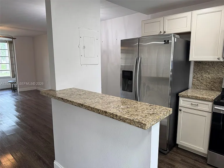 8325 Sunrise Lakes Blvd #103 — Photo 11