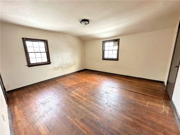 pittsburgh-pennsylvania-11417857 picture