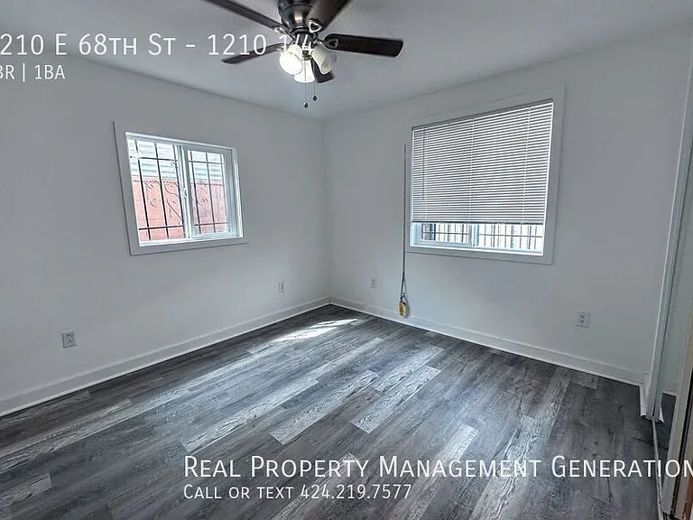 1210 E 68th St #1/4 — Photo 9