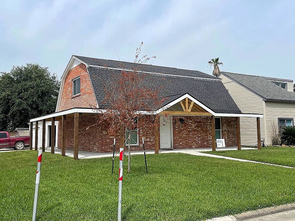1st image of 4918 Caranchua Reef St