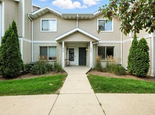 6973 Chester Dr APT D, Madison, WI 53719