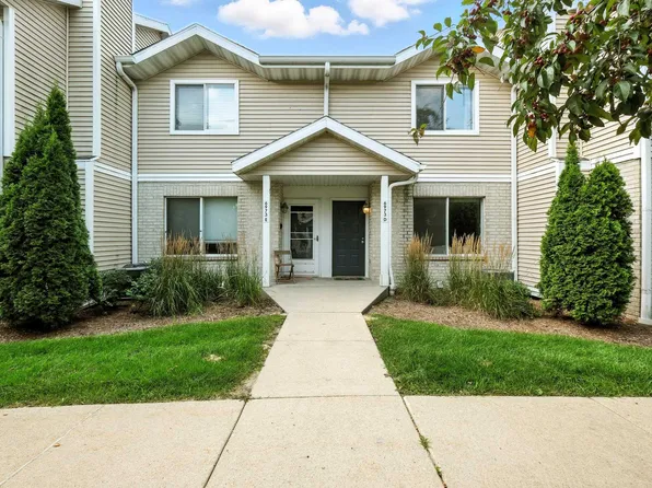 6973 Chester Dr APT D, Madison, WI 53719