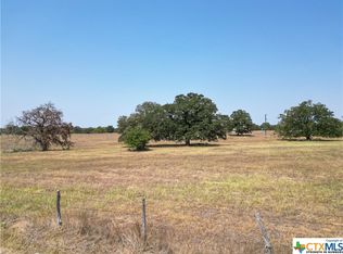395 Arrow Ln, Luling, TX 78648