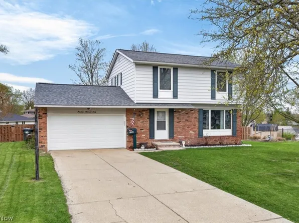 1960 Jo Ann Dr, Parma, OH 44134