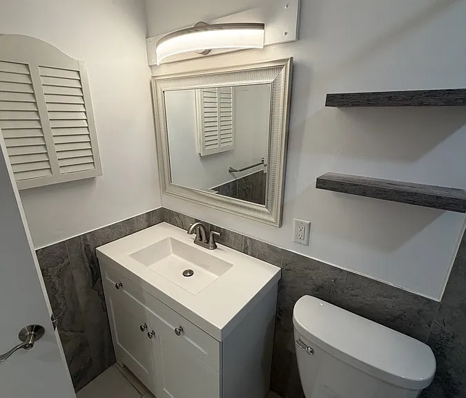 650 Pinellas Point Dr S #208 — Photo 14