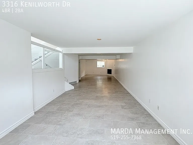 3316 Kenilworth Dr — Photo 10