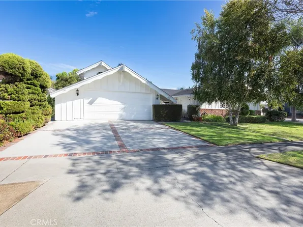 10641 La Dona Dr, Garden Grove, CA 92840