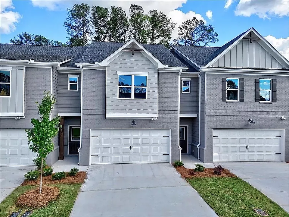 1446 Fern Ridge Ln