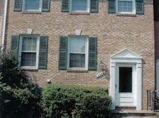 7036 Leebrad St, Springfield, VA 22151