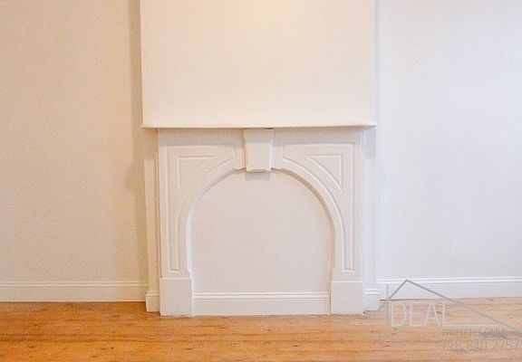 3rd image of 214 Howard Ave