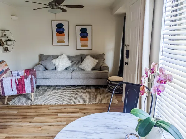 601 Hearn St APT 204, Austin, TX 78703