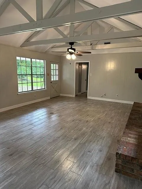 3 bed, 2.0 bath, 1783 sqft, $1,850 — Photo 3