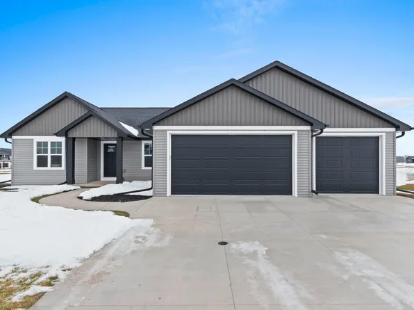 3400 Beckett Ln, Kaukauna, WI 54130