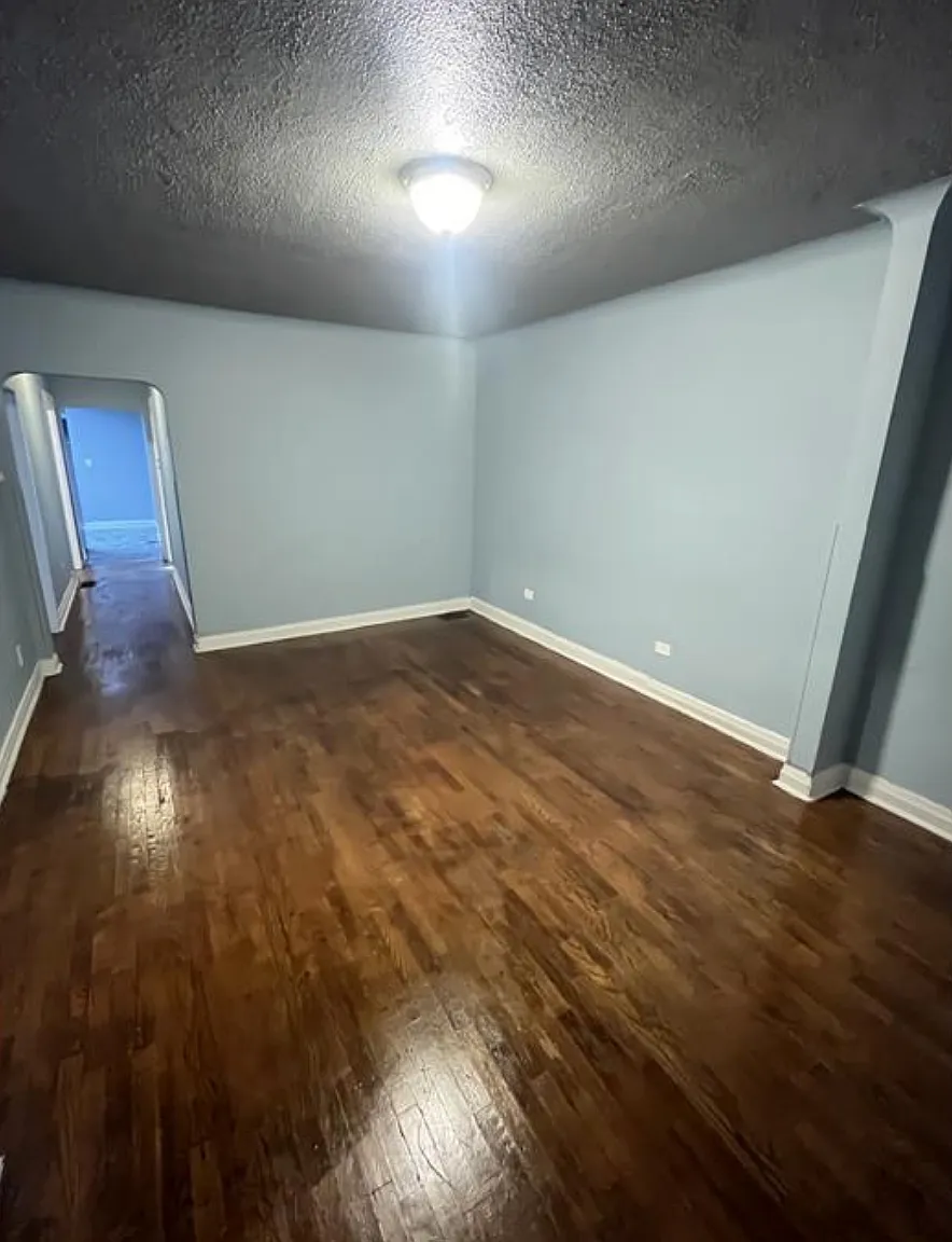 4 bed, $2,175 — Photo 3