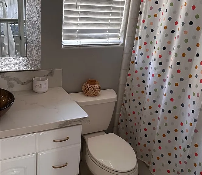 495 Woodbluff St — Photo 11