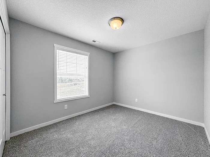 3 bed, 2.5 bath, 1525 sqft, $1,850 — Photo 4