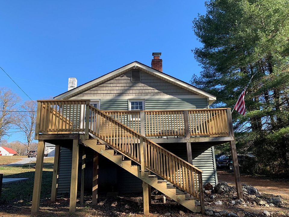 1st image of 208 Timberlake Dr