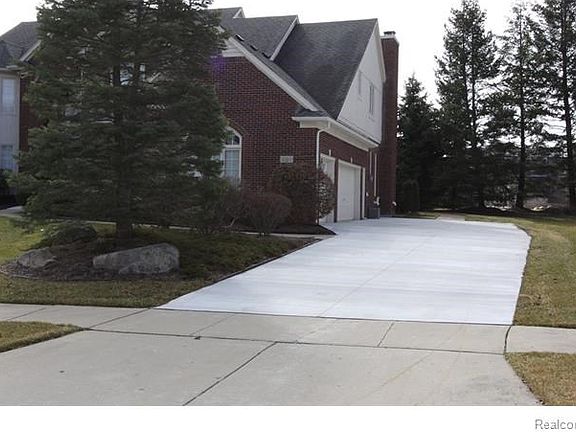 NEW DRIVEWAY - 2015