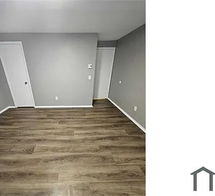 1800 E 42nd St — Photo 13