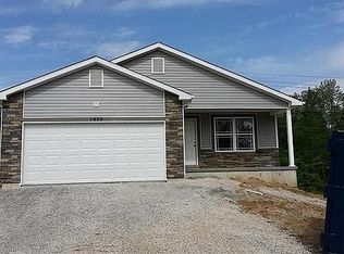 1919 Burlington Dr, Pevely, MO