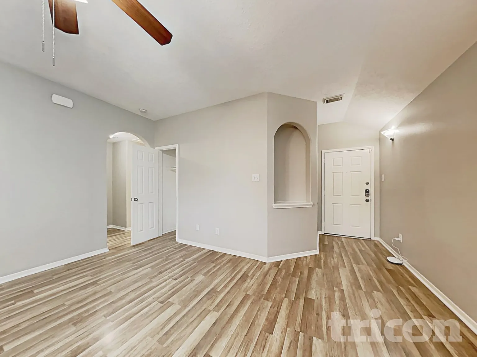 315 Annatto Lane Crosby TX — Photo 4