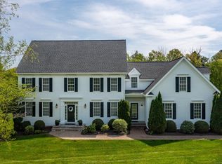 446 Cedar Ln, New Hartford, CT 06057