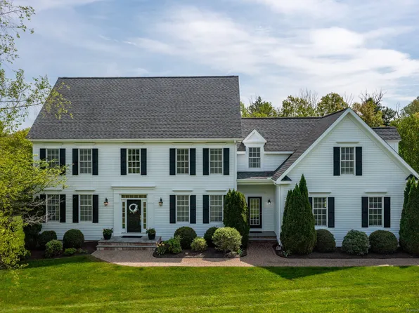 446 Cedar Lane, New Hartford, CT 06057