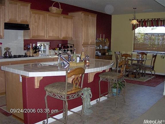 3rd image of 5913 Matina Dr