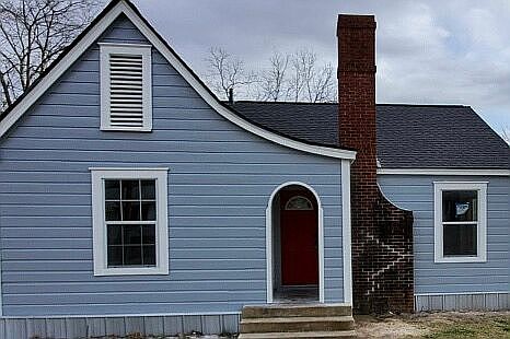 1st image of 518 E Bell Ave