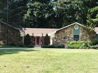 7941 Castlecomb Rd, Powell, TN 37849