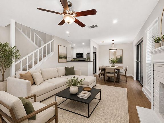 4th image of 2211 S Kirkwood Rd #68