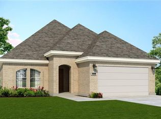 209 Flower Ridge Dr, Fort Worth, TX 76108